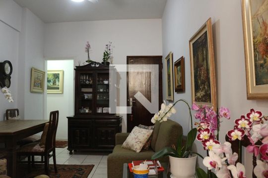 Sala de apartamento à venda com 2 quartos, 170m² em Copacabana, Rio de Janeiro