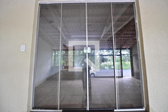 Casa à venda com 3 quartos, 276m² em Residencial Campos Dourados, Goiânia