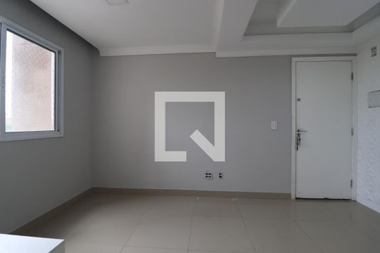Sala de apartamento à venda com 2 quartos, 44m² em Jardim Utinga, Santo André