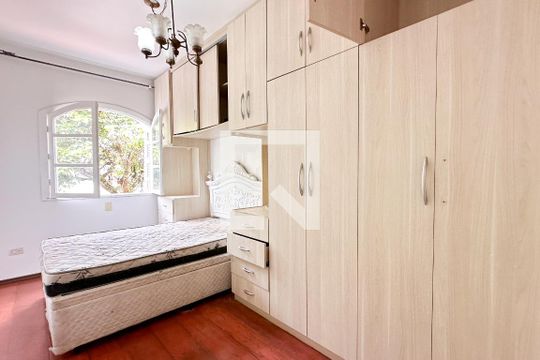 Quarto 1 de casa para alugar com 4 quartos, 350m² em Jardim Maria Adelaide, São Bernardo do Campo