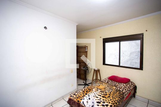 Quarto 1 de casa à venda com 3 quartos, 253m² em Cidade Júlia, São Paulo