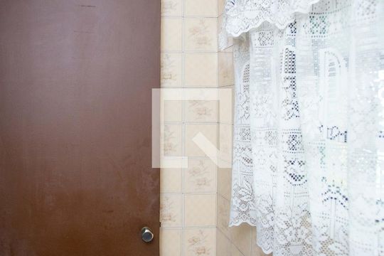 Lavabo de casa à venda com 3 quartos, 253m² em Cidade Júlia, São Paulo