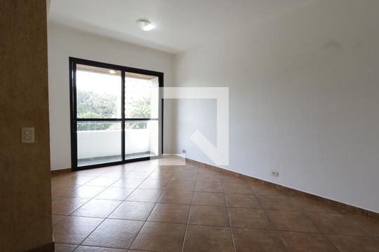 Sala de apartamento para alugar com 2 quartos, 70m² em Super Quadra Morumbi, São Paulo