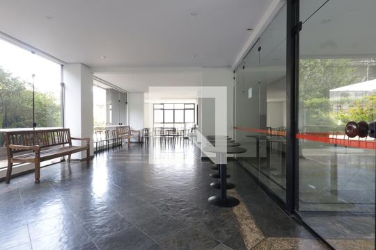 Área comum - Salão de festas de apartamento para alugar com 2 quartos, 70m² em Super Quadra Morumbi, São Paulo