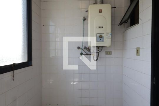 Área de Serviço de apartamento para alugar com 2 quartos, 70m² em Super Quadra Morumbi, São Paulo