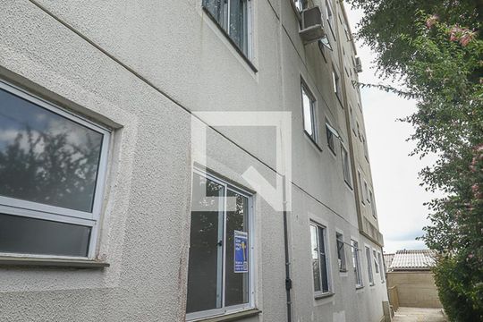 Fachada de apartamento à venda com 2 quartos, 49m² em Chácara das Pedras, Porto Alegre