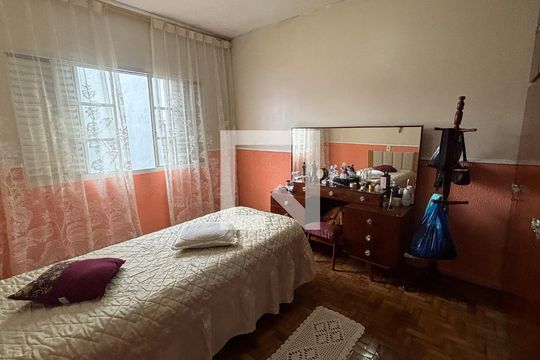 Quarto 1 de casa para alugar com 2 quartos, 220m² em Vila Bela Vista, Santo André