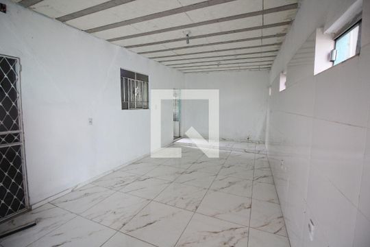 Quintal de casa à venda com 3 quartos, 365m² em Inconfidentes, Contagem