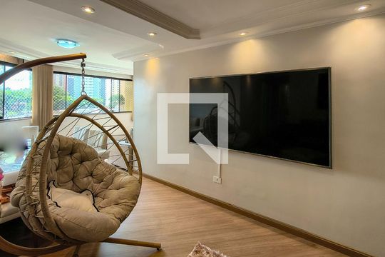 Sala de apartamento para alugar com 3 quartos, 72m² em Vila Sofia, São Paulo