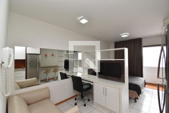 Studio de kitnet/studio para alugar com 1 quarto, 38m² em Bairro Alto, Curitiba