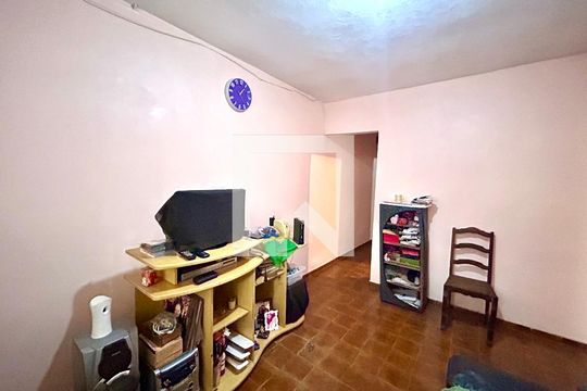 Sala de casa à venda com 3 quartos, 134m² em Parque Santo Antonio, Guarulhos