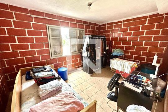 Quarto 2 de casa à venda com 3 quartos, 134m² em Parque Santo Antonio, Guarulhos