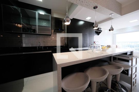 Sala/Cozinha de apartamento à venda com 2 quartos, 58m² em Vila Rio Branco, São Paulo