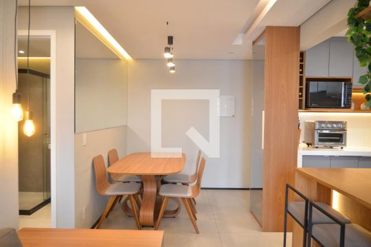 Sala de apartamento à venda com 2 quartos, 54m² em Vila Leopoldina, Santo André
