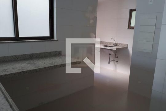 Apartamento à venda com 3 quartos, 251m² em Barra da Tijuca, Rio de Janeiro