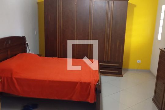 Quarto de casa à venda com 4 quartos, 100m² em Artur Alvim, São Paulo