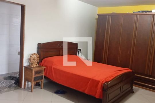 Quarto de casa à venda com 4 quartos, 100m² em Artur Alvim, São Paulo