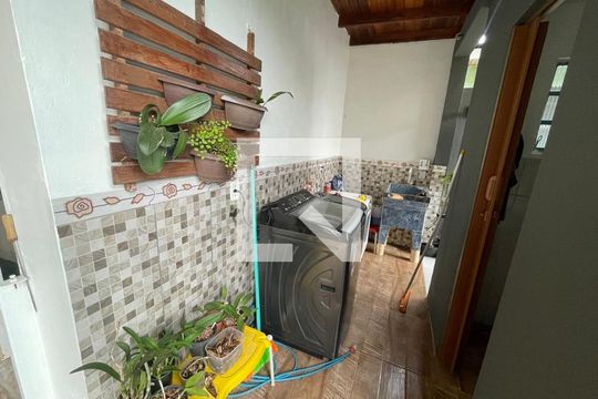 Casa à venda com 2 quartos, 360m² em Canudos, Novo Hamburgo