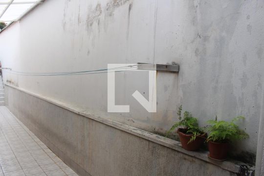Área de Serviço de casa à venda com 3 quartos, 200m² em Oswaldo Cruz, São Caetano do Sul