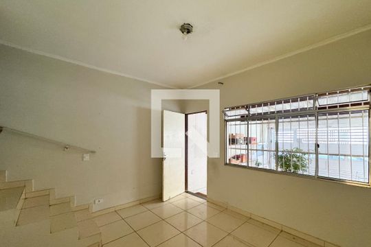 Casa à venda com 4 quartos, 70m² em Bairro dos Casa, São Bernardo do Campo