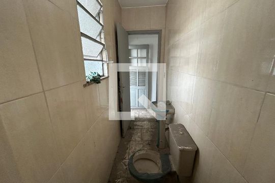 Banheiro de apartamento para alugar com 1 quarto, 140m² em Pilares, Rio de Janeiro