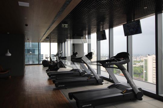 Academia de kitnet/studio para alugar com 0 quarto, 26m² em Três Figueiras, Porto Alegre