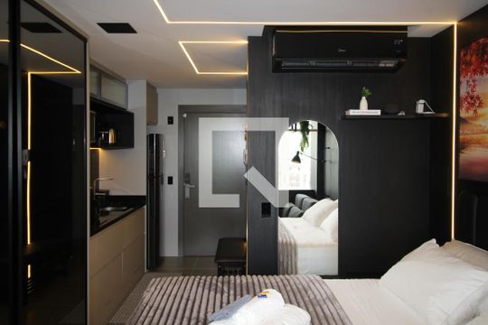 Kitnet de kitnet/studio para alugar com 0 quarto, 26m² em Três Figueiras, Porto Alegre