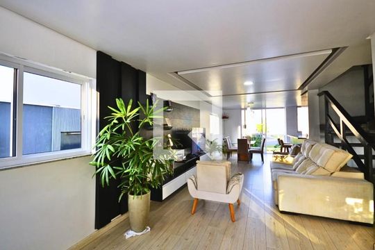 Sala de casa de condomínio para alugar com 3 quartos, 300m² em Mário Quintana, Viamão