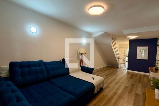 Casa à venda com 2 quartos, 170m² em Jardim Ester Yolanda, São Paulo