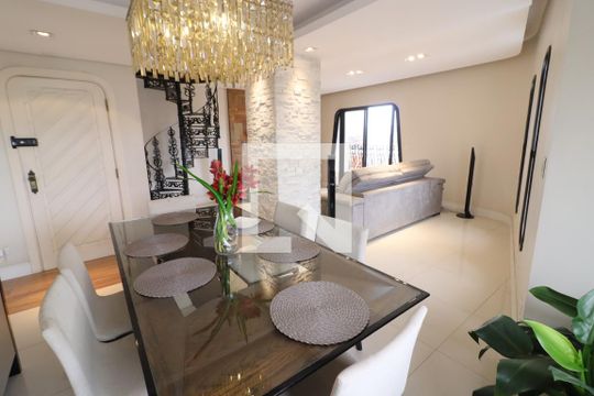 Sala de apartamento para alugar com 3 quartos, 300m² em Vila Yara, Osasco