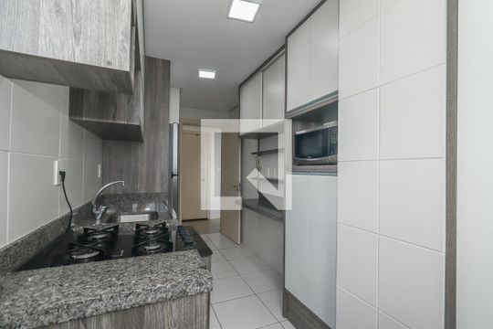 Cozinha de apartamento para alugar com 2 quartos, 90m² em Cristo Redentor, Porto Alegre