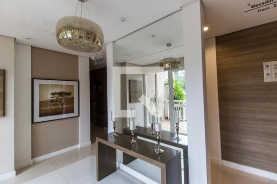Hall social de apartamento à venda com 3 quartos, 123m² em Tamboré, Santana de Parnaíba
