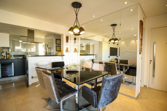 Sala de apartamento à venda com 3 quartos, 108m² em Vila Primavera, São Paulo