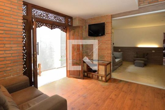 Casa à venda com 3 quartos, 224m² em Vila Leopoldina, São Paulo