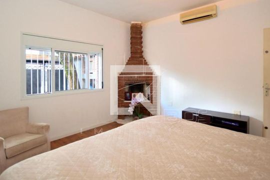 Casa à venda com 3 quartos, 224m² em Vila Leopoldina, São Paulo