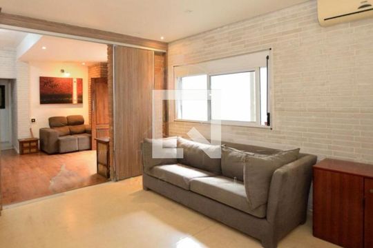 Casa à venda com 3 quartos, 224m² em Vila Leopoldina, São Paulo
