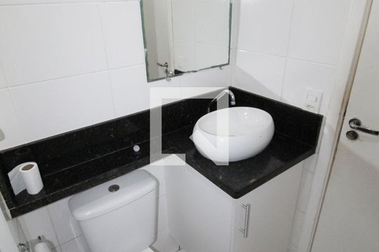 Banheiro  de apartamento para alugar com 2 quartos, 78m² em Jardim Copacabana, São José dos Campos