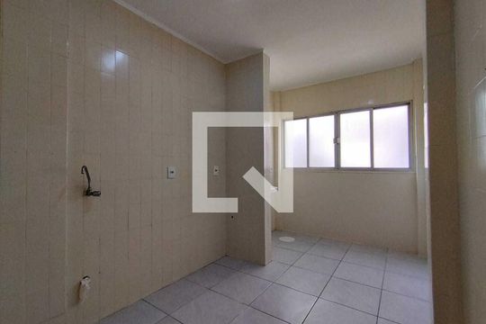 Cozinha de apartamento à venda com 2 quartos, 65m² em Vila Rosa, Novo Hamburgo