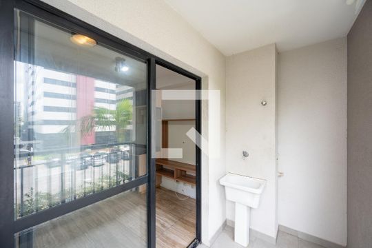 Varanda da Sala de kitnet/studio à venda com 1 quarto, 33m² em Mirandópolis, São Paulo