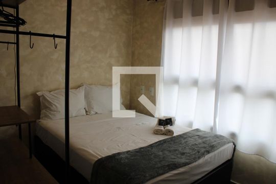 Quarto de kitnet/studio à venda com 1 quarto, 19m² em Vila Dom Pedro I, São Paulo
