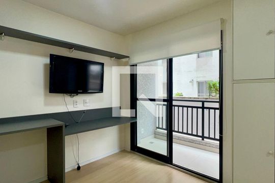 Studio de kitnet/studio para alugar com 1 quarto, 28m² em Pinheiros, São Paulo