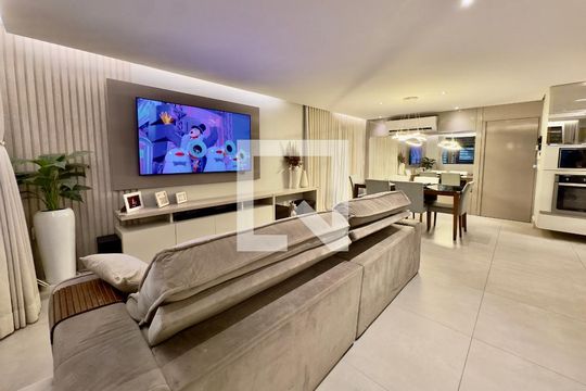 Casa à venda com 4 quartos, 490m² em Nova Cachoeirinha, Belo Horizonte
