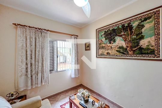 Quarto 1 de casa à venda com 4 quartos, 245m² em Cidade Mãe do Céu, São Paulo