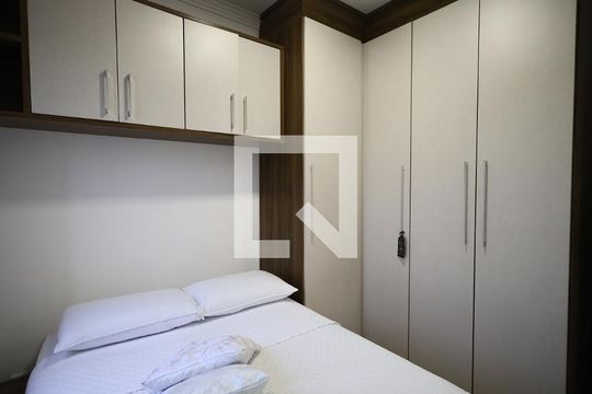 Quarto 1 de apartamento para alugar com 2 quartos, 48m² em Novo Osasco, Osasco