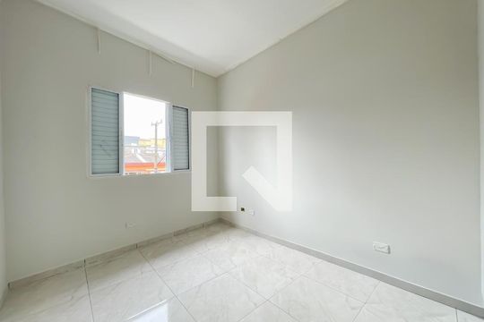 Quarto 2 de casa para alugar com 2 quartos, 65m² em Ayrosa, Osasco