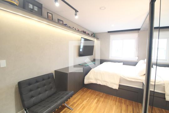 Suíte 1 de casa de condomínio à venda com 4 quartos, 200m² em Interlagos, São Paulo