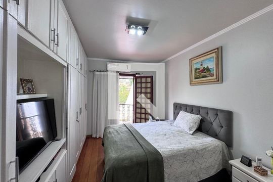 Suíte 1 de casa de condomínio à venda com 4 quartos, 562m² em Barra da Tijuca, Rio de Janeiro