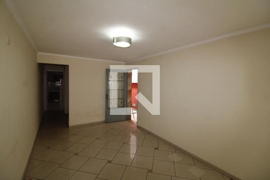 Sala de casa à venda com 3 quartos, 190m² em Jardim Centenario, São Paulo