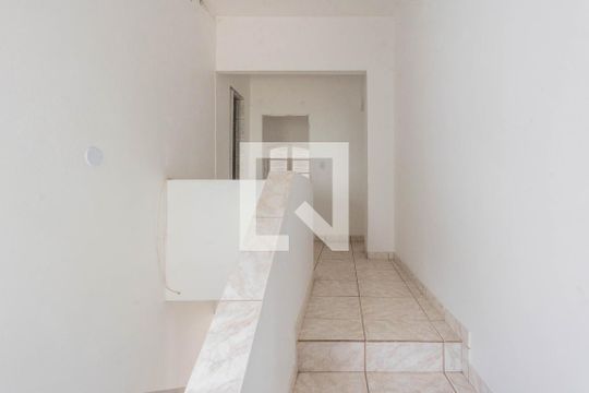 Escada de casa à venda com 2 quartos, 125m² em Parque Residencial Vila União, Campinas