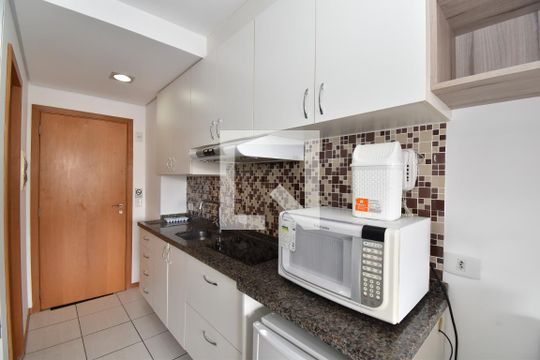 Studio de apartamento para alugar com 1 quarto, 39m² em Centro, Curitiba